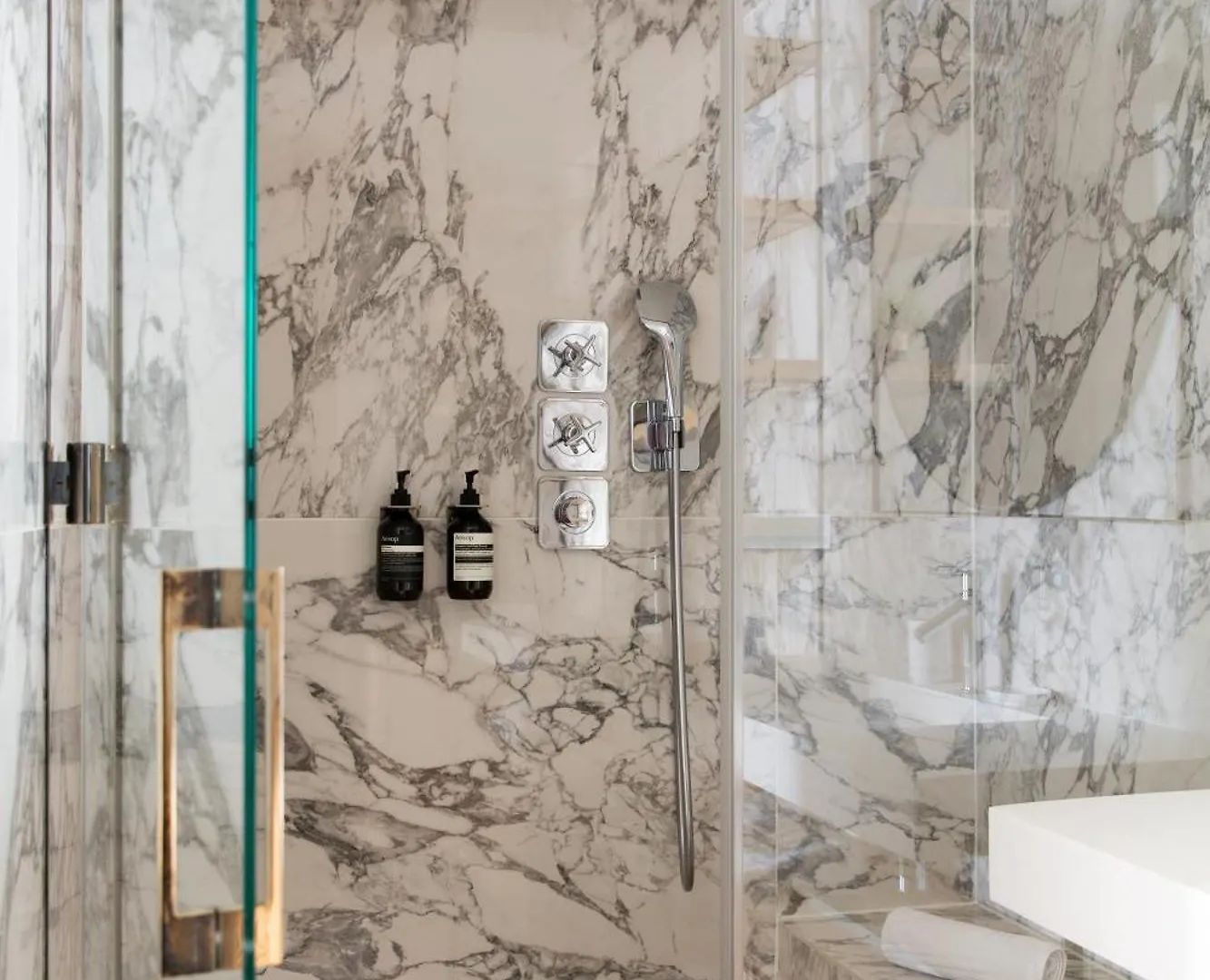Highstay - Luxury Serviced Apartments - Tuileries Garden Paris 0*,